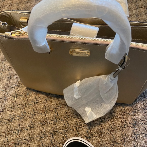 Michael Kors Kellen - Picture 2 of 3